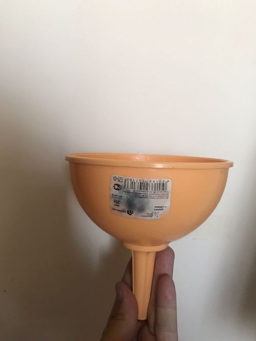 Воронка пластиковая