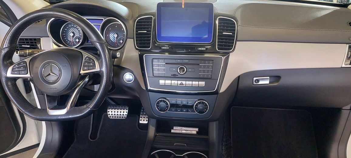 Продавам Мерцедес GLS 350
