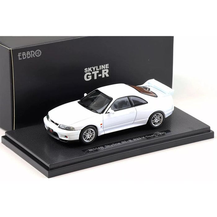Macheta auto Nissan Skyline GT-R R33 Vspec (1995) 1:43 Ebbro