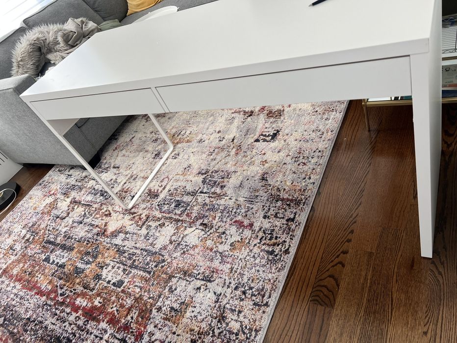 Ikea бюро Micke и стол Teodores