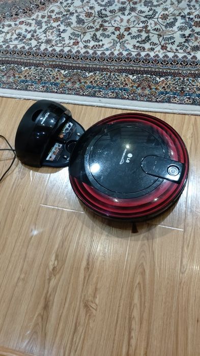 Робот пылесос LG