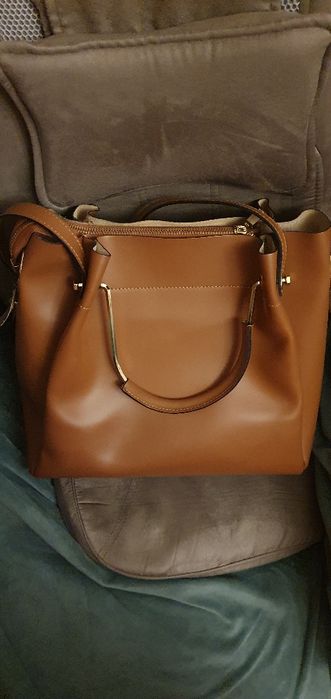 Geantă piele naturală și ochelari Avanglion