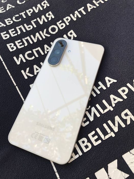 SAMSUNG A56 5G 8/128