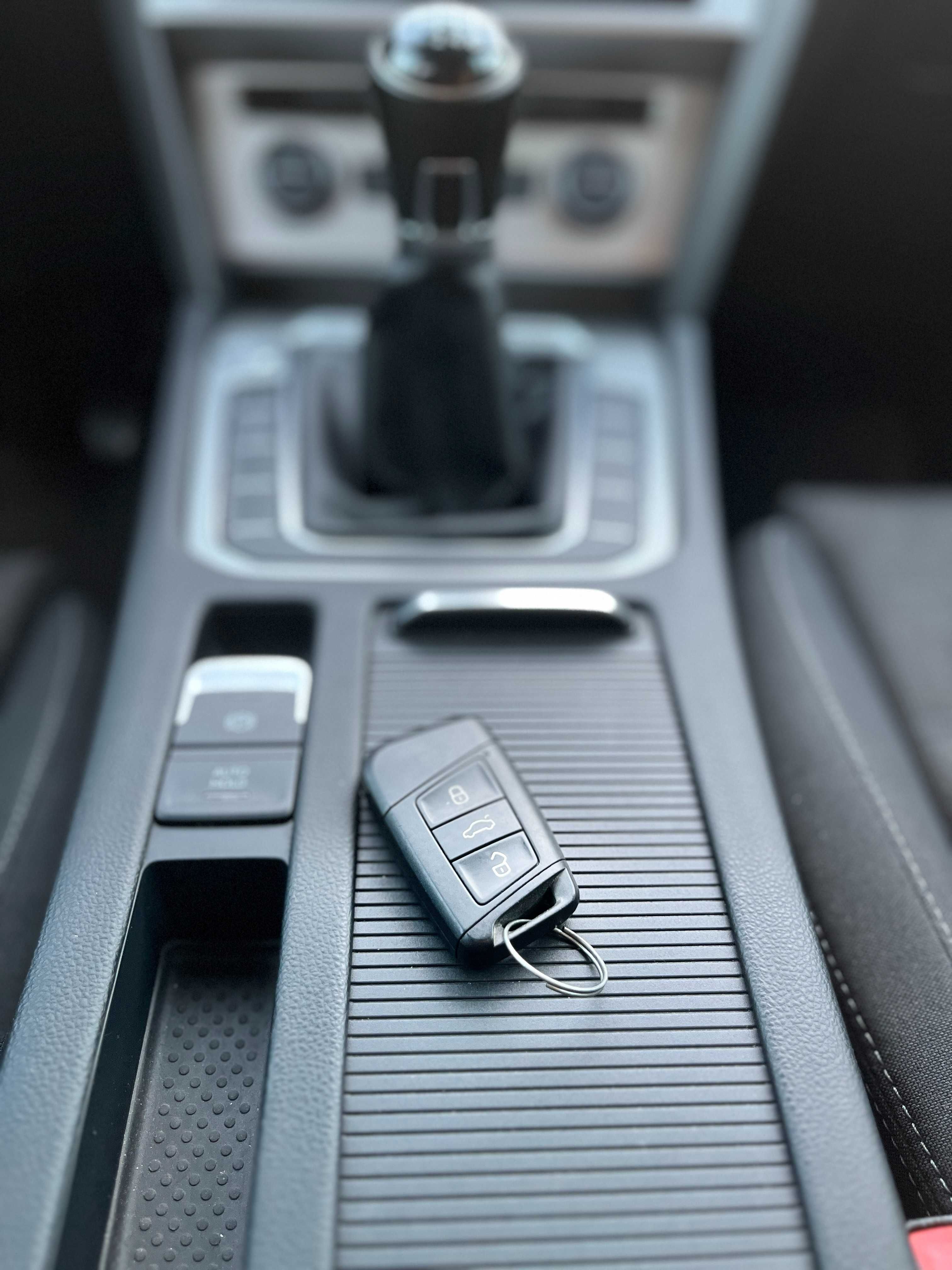 VW Passat НОВ ВНОС! Лизингов автомобил!