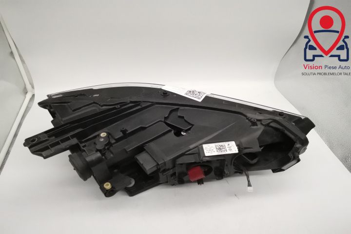 Фар Ляв Оригинален Лед Адаптивен Повреден Фолксваген / Volkswagen Pass