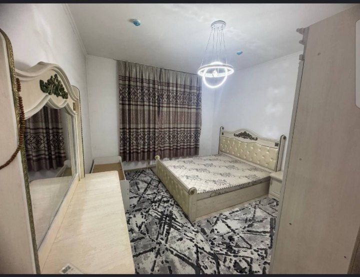 Sergeli Moshina Bozor orqasida hamma sharoiti bor kvartira ijaraga ber