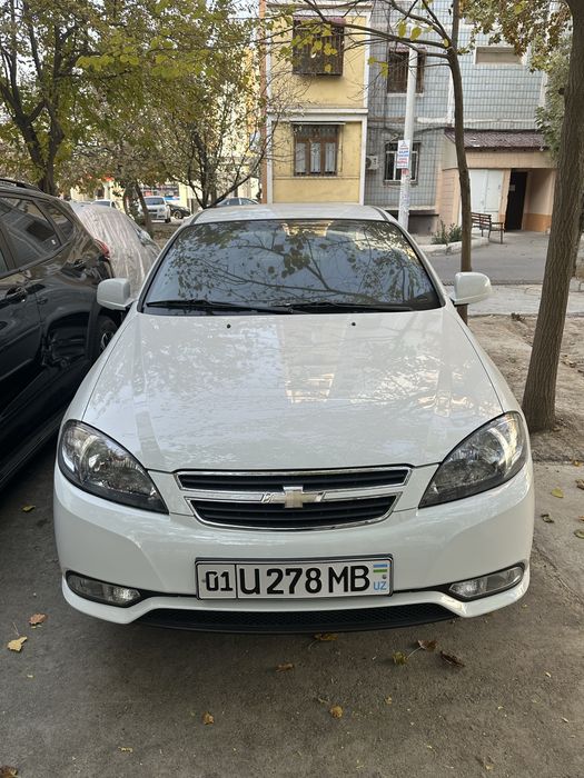 Ок жентра сотилади!