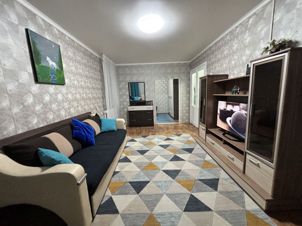 Сдам посуточно 2х комнатная. Чисто,уютно все удобства-Wi-fi,smart tv