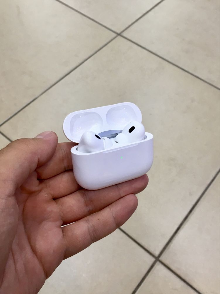 Слушалки Airpods Pro 2-ра генерация