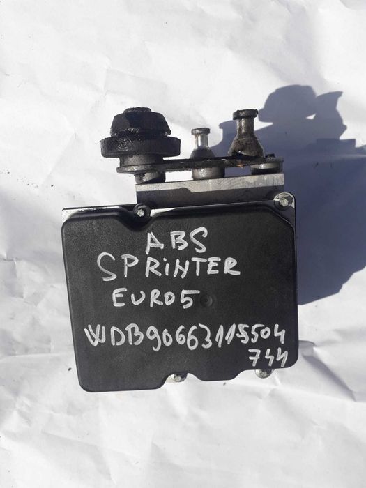 Pompa ABS frana Mercedes Sprinter euro 5 an 2010 2.2 motor