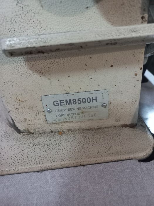 Masina de cusut plană Gemsy