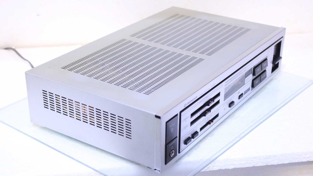 Statie/Amplificator Pioneer,2x90W(SA-960).