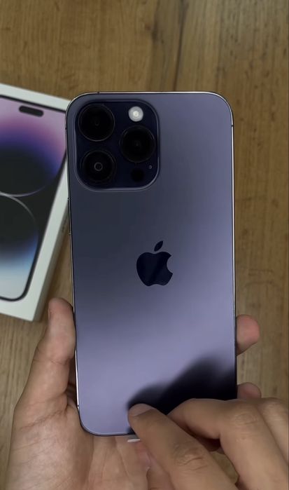 Айфон 14 про в хорошем состоянии
