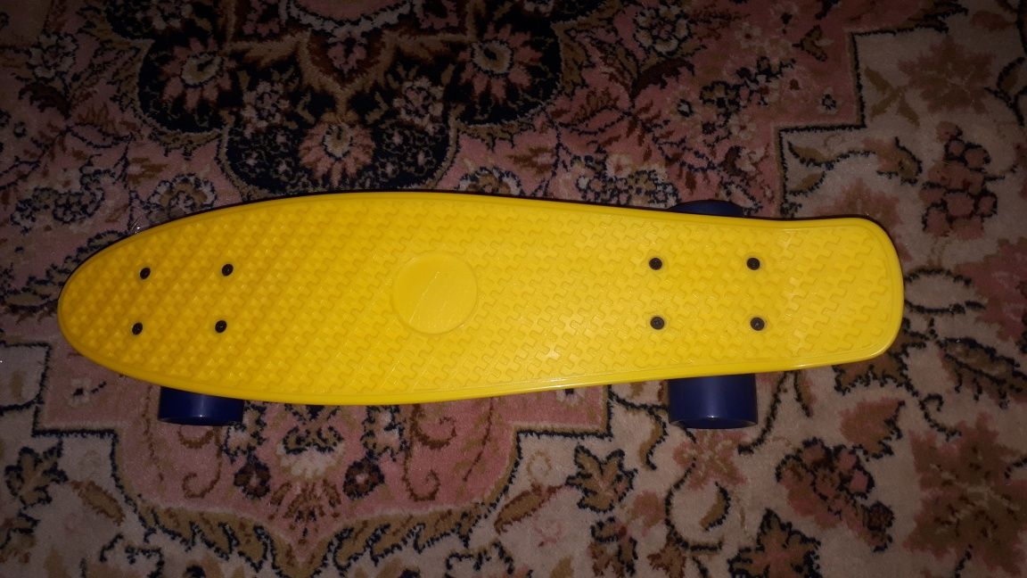 Skateboard copii nou 55 cm.