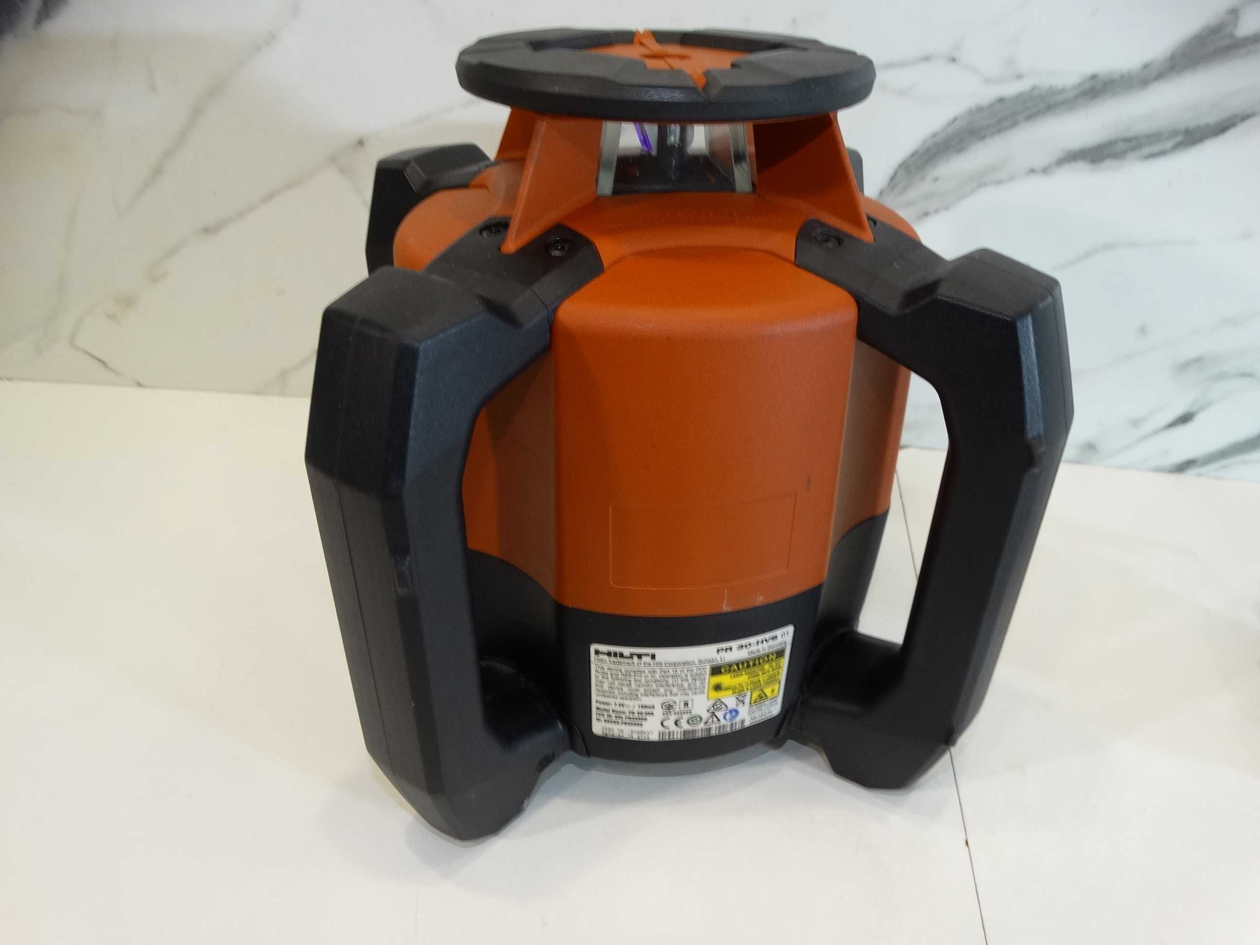 Hilti PR 30 HVS - Ротационен лазерен нивелир ( Само лазер )