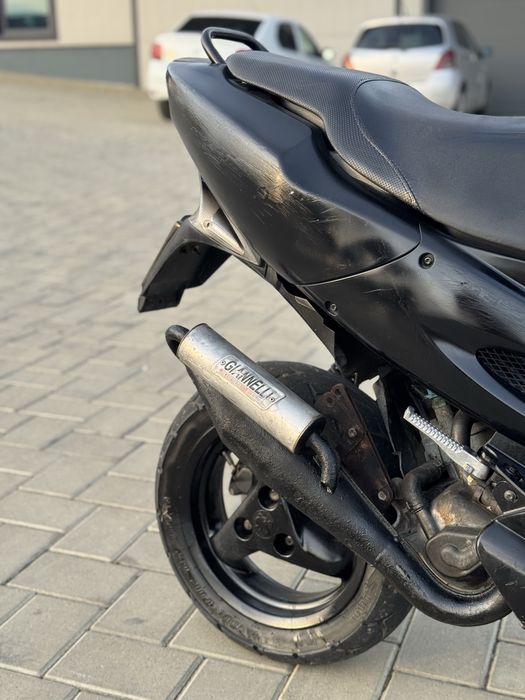 Vând Scuter Peugeot 49 cc Speed Fight 2