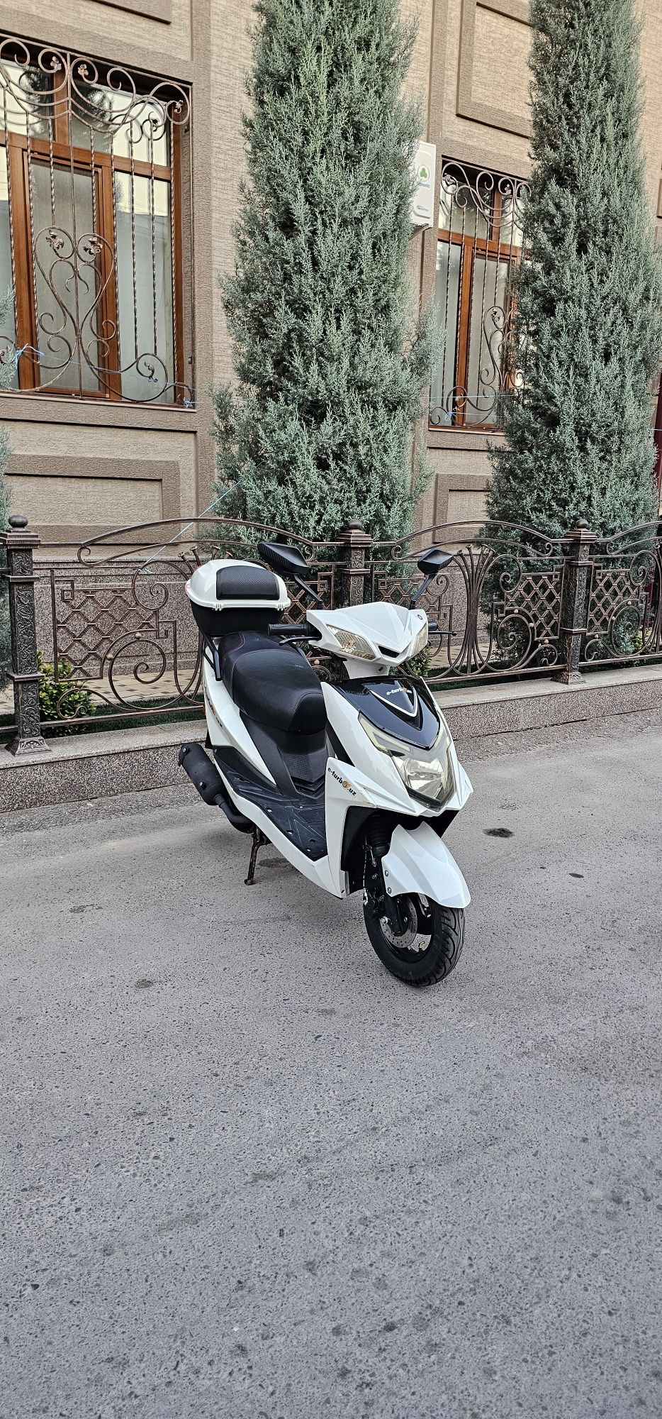 Skuter sotiladi xolati alo