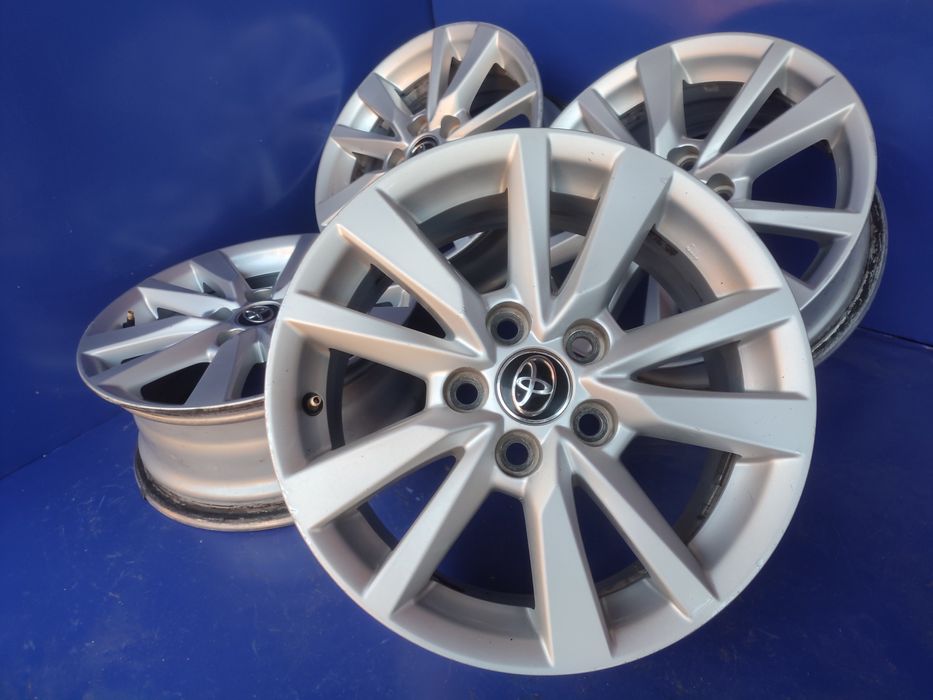 Диски R16 5x114.3 оригинал на Toyota