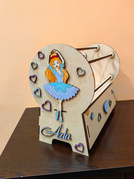 Поставка за диадеми с чекмедже