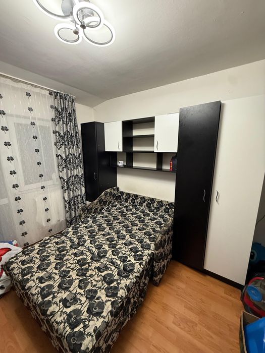 Vând mobila tineret