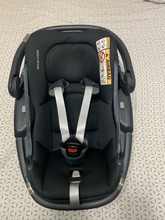 Scoica auto Maxi Cosi Coral 360 Essential Graphite