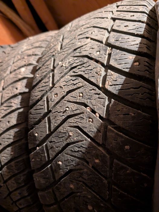 Шины континенталь зима б/у