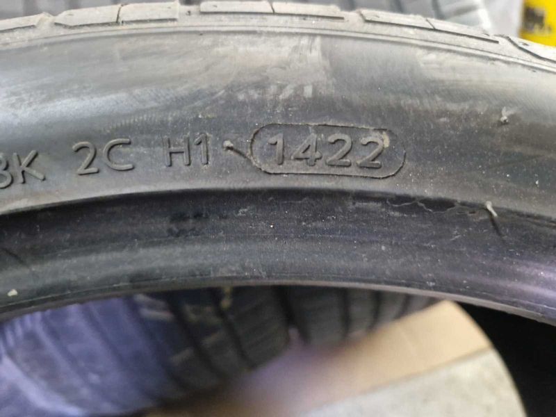 4 Hankook R22 295/30
летни гуми
DOT1422