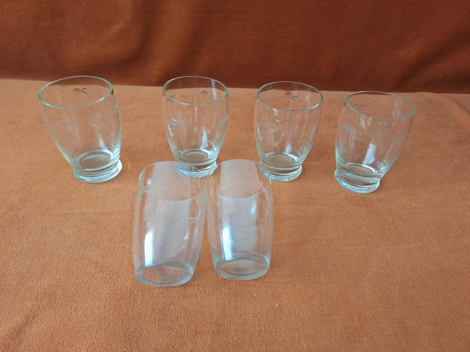 Set de 6 pahare pentru vin / apa, vechi / vintage