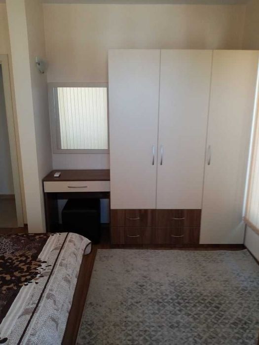 Дава се под наем Тристаен апартамент в Бургас, Изгрев - 78 кв.м за 250 € - Снимка #8