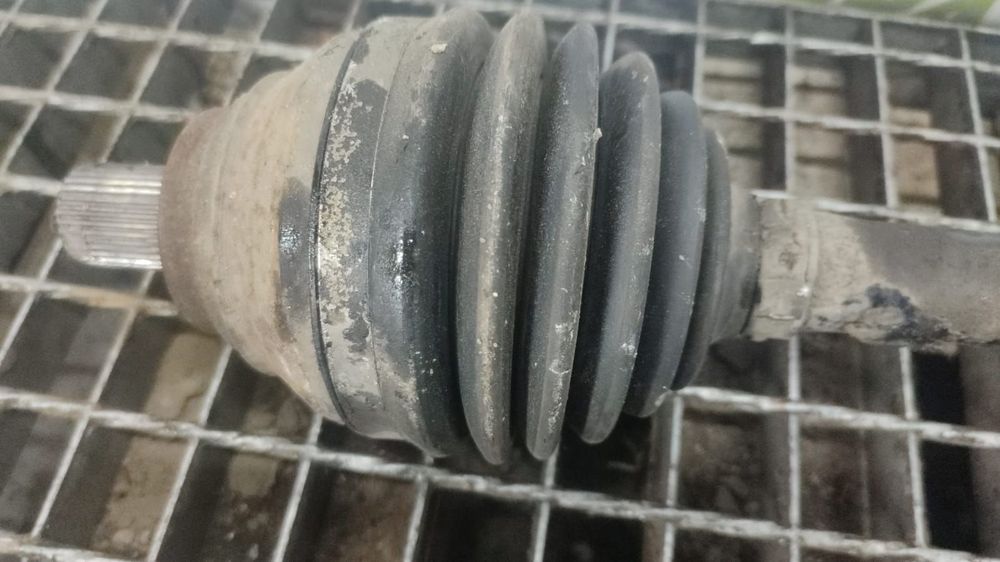 Planetara stanga fata 1k0407285p 2.0 tdci CRLB Audi A3 8V [2012 - 201