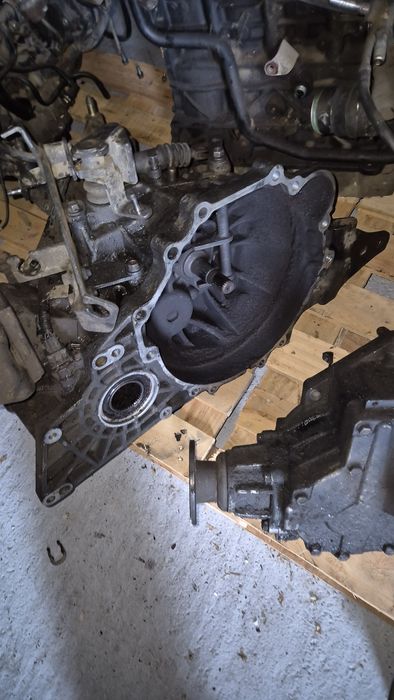 Cutie viteze hyndai santa fe 4x4