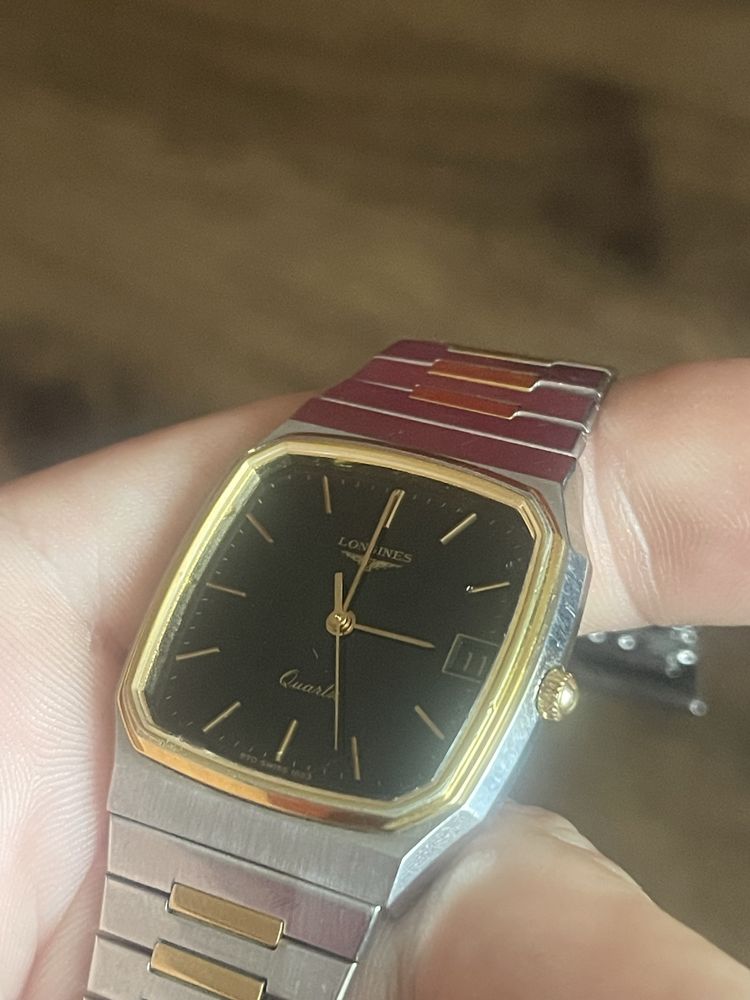 Стариные швецарские часы. LONGINES
