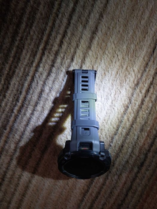 Ръчен часовник. Garmin instinct 3 Amulet
