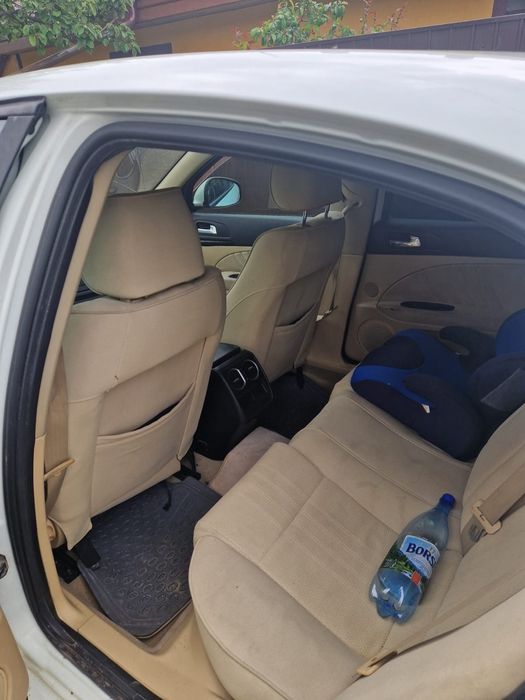 Vând alfa romeo 159 1.9 jtdm 120 cai