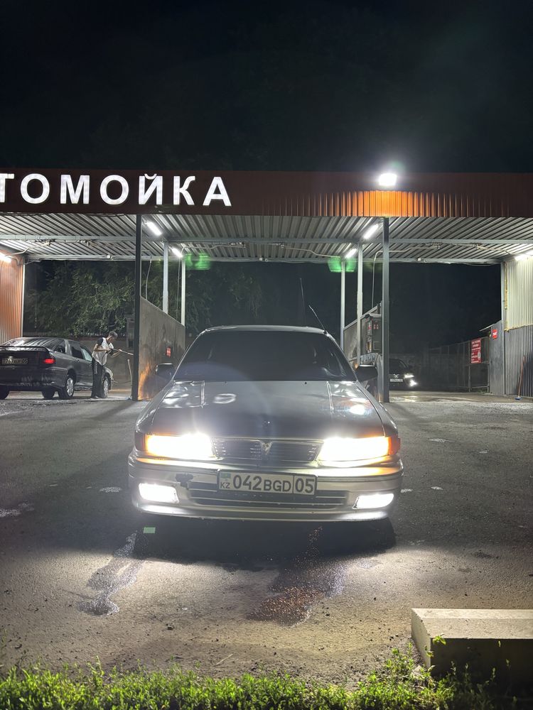 Mitsubishi galant 1992