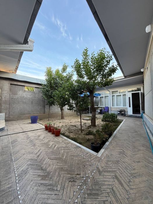 Срочно продается 2,2 соток участок ориентир ТЦ Малика