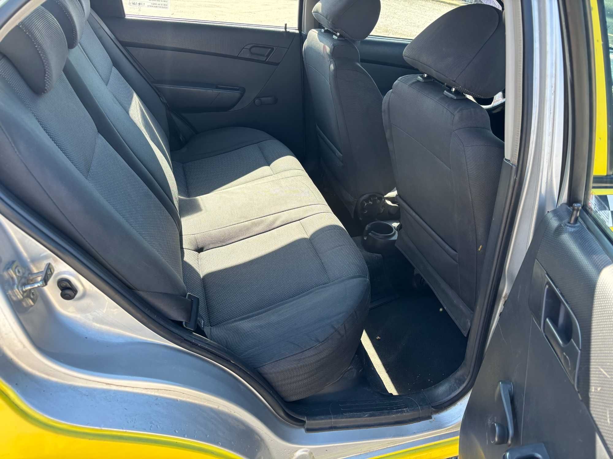 Chevrolet AVEO Шевролет авео 1,4 2 броя