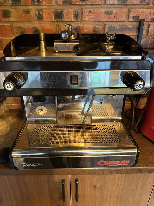 Кофемашина в идельном состоянии