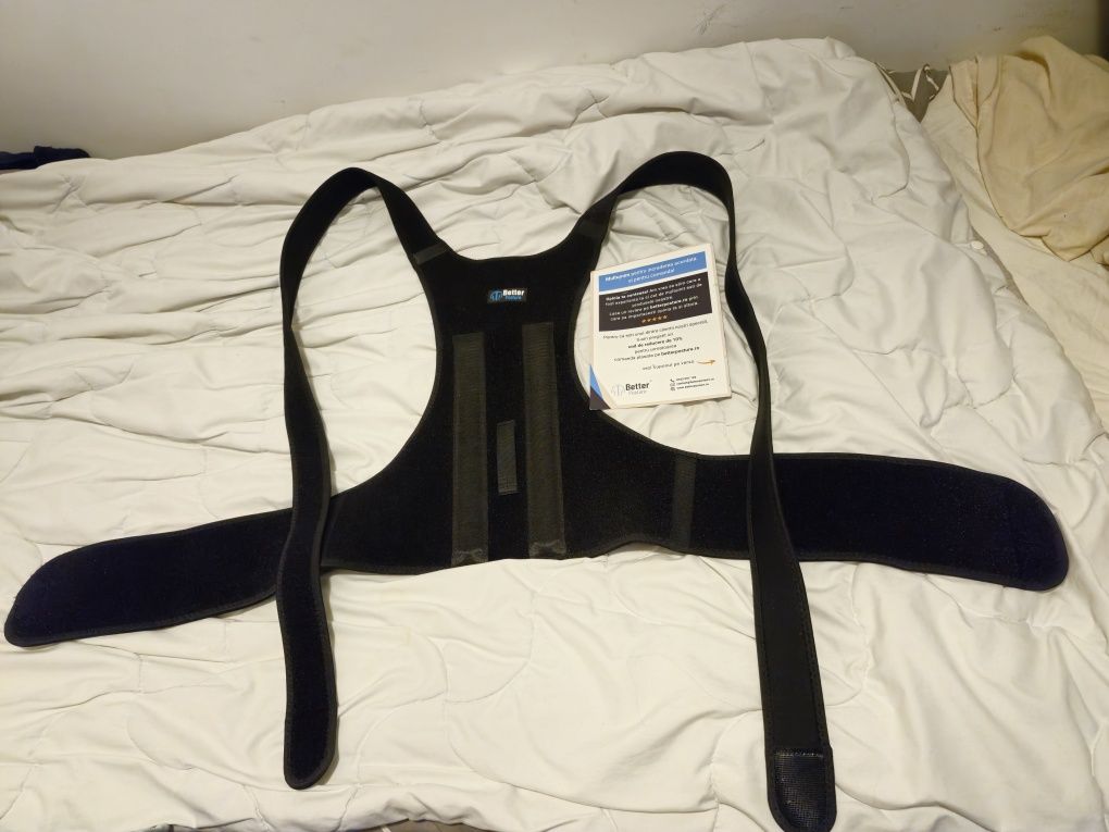 Corset pentru corectarea posturii