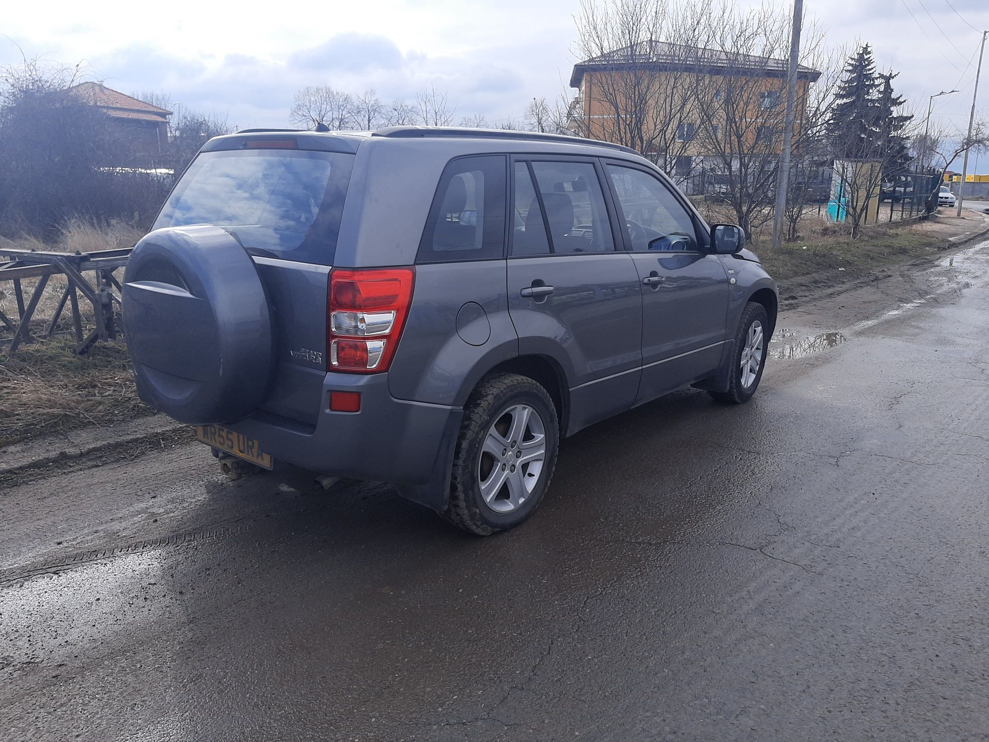 За части Suzuki Grand Vitara 1900 кубика дизел ръчни скорости 2007 год