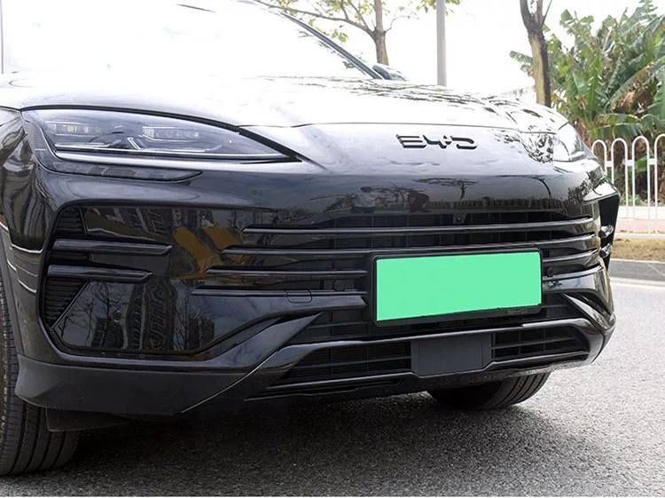 Комплект накладок на бампер Black Piano для BYD Champion DM-i / EV