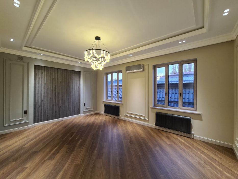 Продам Новый ДОМ Центр Луначарского 7.5 соток