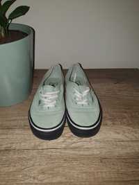 Vans-uri marimea 36