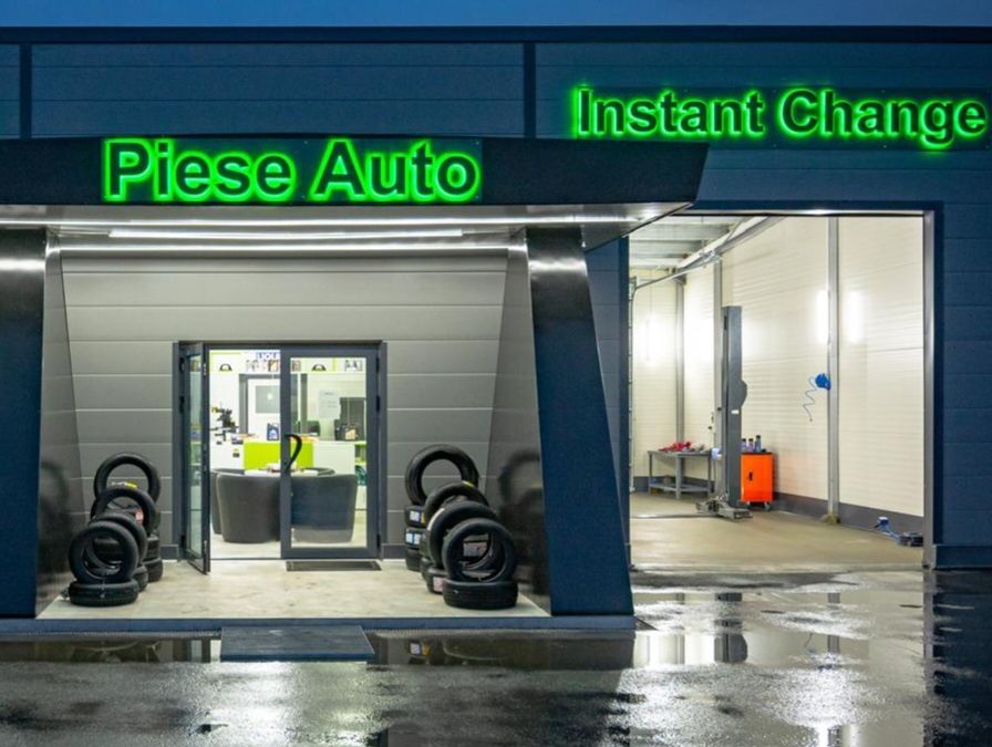 Inchiriez spatiu service auto