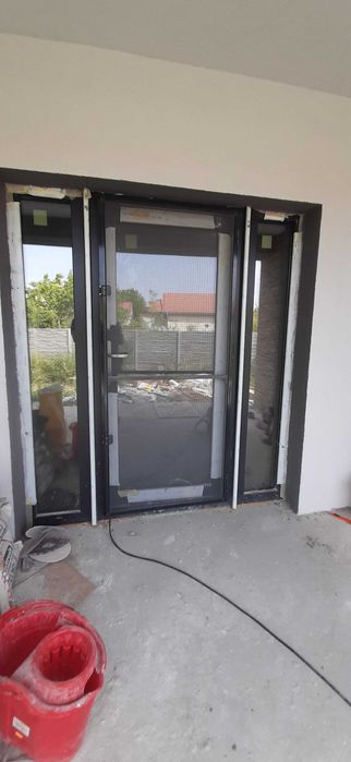 Tamplarie pvc SALAMANDER(ferestre si usi)