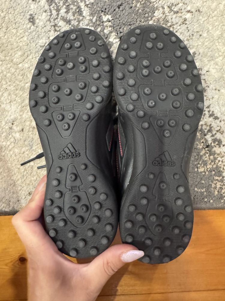 Детски стоножки Adidas 32 номер