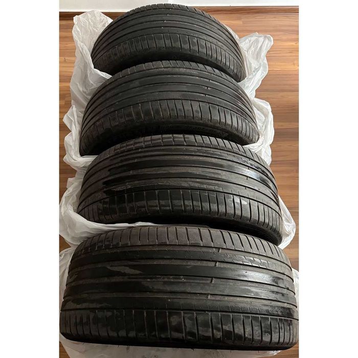 Автомобилни гуми Michelin Pilot Sport 4 275/40/R21