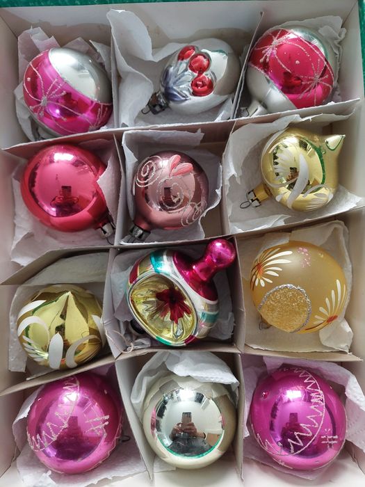 Globuri vechi Crăciun