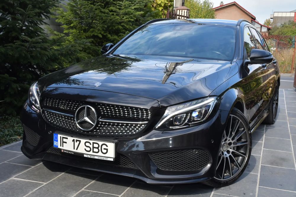 Mercedes-Benz C C220d 4Matic #AMG #Airmatic #Burmester #ILS LED #Carlig #Service major