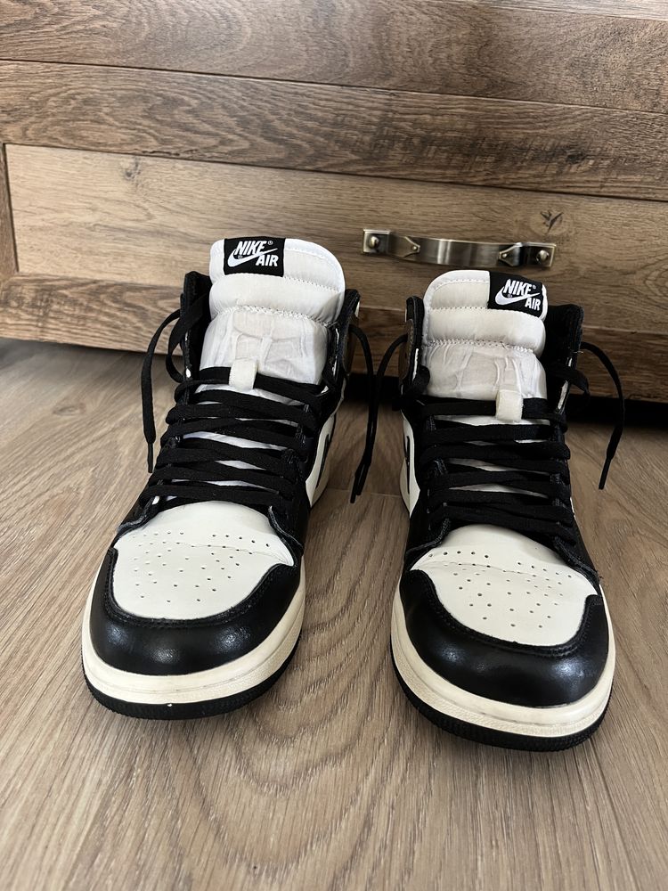 Nike Air Jordan 1 Retro High Dark Mocha
